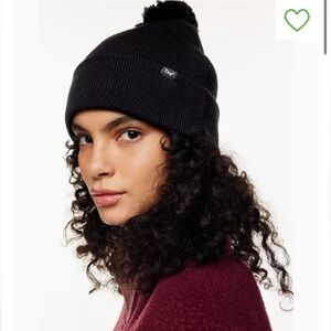 Tna Tora Black Beanie